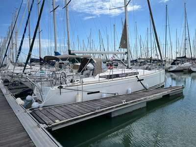 Barca a vela JEANNEAU SUN ODYSSEY 379 usato Francia