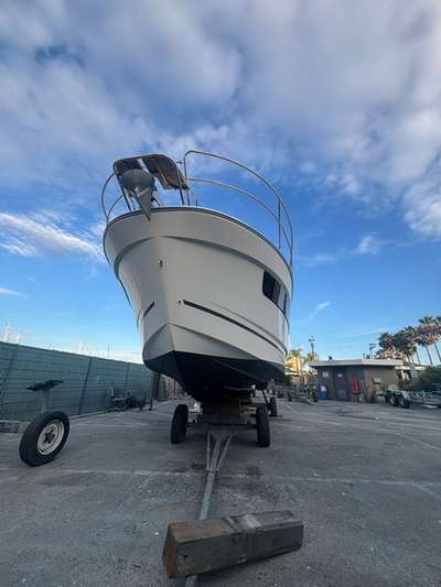 Barca JEANNEAU MERRY FISHER 895 OFFSHORE usato Francia